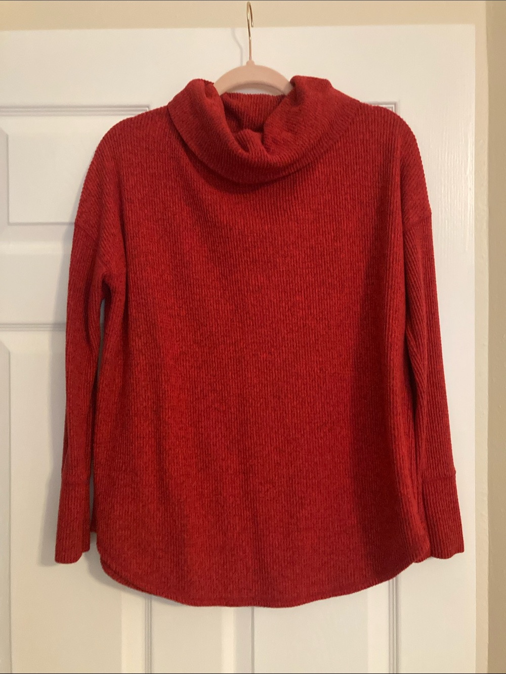 Red Cowl Neck Long Sleeve Waffle Knit Blouse Sweater Sz Medium